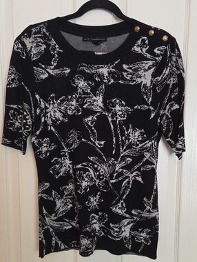 Black Floral Short-Sleeve Knit Sweater Top with Gold Button Detail
